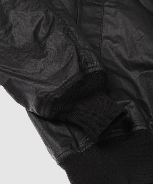 COMME des GARCONS HOMME（コム デ ギャルソン・オム）の「コットンラミーツイル ミリタリージャケット（ミリタリージャケット・メンズ・ブラック・L/XS/S/M）」の7枚目の写真