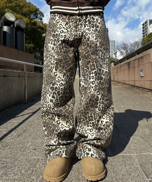 Chikashitsu +（チカシツプラス）の「【Chikashitsu +】leopard wide cotton pants (2color) / 【チカシツプラス】レオパードコットンワイドパンツデニムパンツ（デニムパンツ・メンズ・ブラウン/ベージュ・S/M/L）」の9枚目の写真
