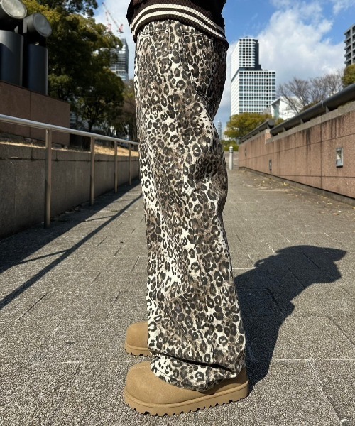 Chikashitsu +（チカシツプラス）の「【Chikashitsu +】leopard wide cotton pants (2color) / 【チカシツプラス】レオパードコットンワイドパンツデニムパンツ（デニムパンツ・メンズ・ブラウン/ベージュ・S/M/L）」の12枚目の写真