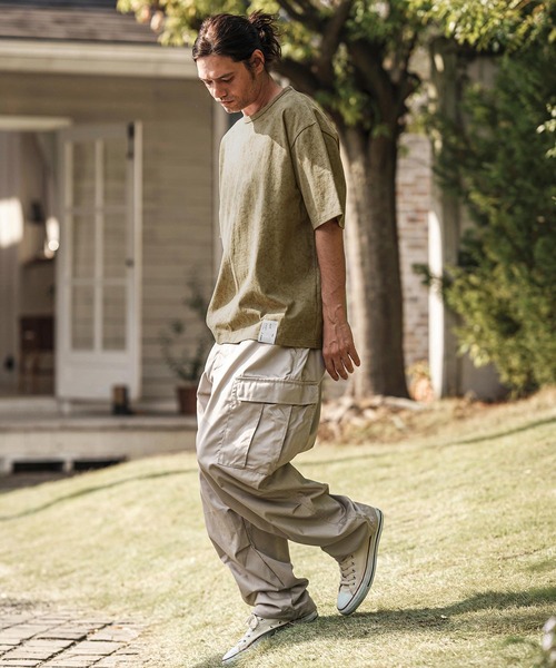 CAMBIO(カンビオ)の「mt9735- Uneven Dyed Print Cut sew プリントカットソー(Tシャツ/カットソー・メンズ・ブラック/レッド/カーキ・M/L)」の22枚目の写真