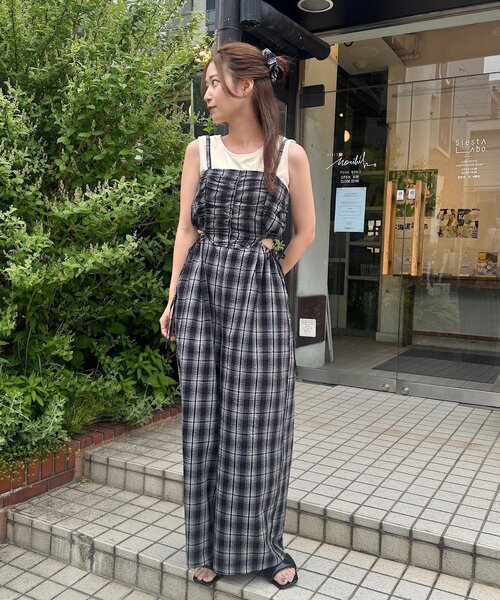 Kastane 2piece カットアウトサロペット ベージュ 新品 Kastane 2piece カットアウトサロペット ベージュ - メルカリ