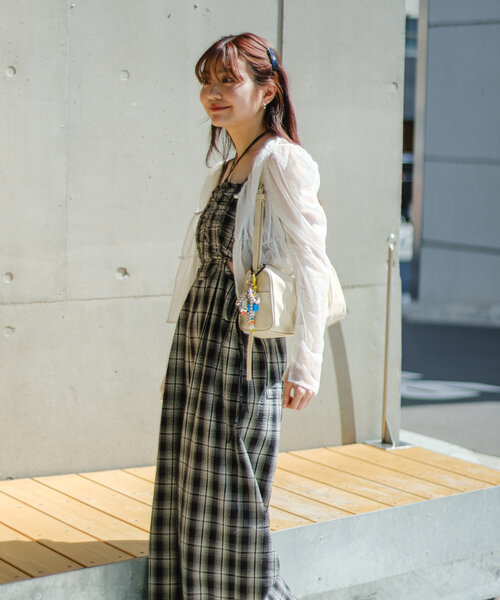 Kastane 2piece カットアウトサロペット ベージュ 新品 aoki企画/低身長サイズ2サイズ展開】2pieceカットアウト
