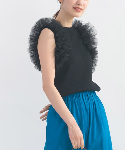 PICCIN PERLA（ピッチンペルラ）の「フリルチュールノースリーブニット（ニット/セーター・レディース・ブラック/オフホワイト・M）」の15枚目の写真