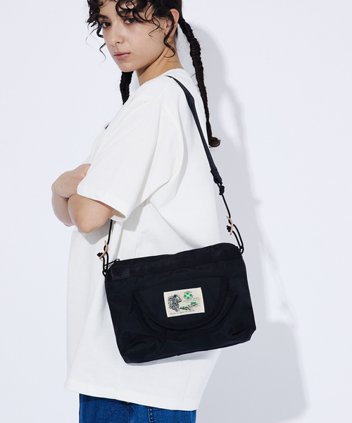 ABAHOUSE(アバハウス)の「【SANPAK/サンパック】WALK ABOUT SANPAK トリッパー/ショルダーバッグ/アウトドア/デイリー【WEB限定】(ショルダーバッグ・メンズ・ブラック/ネイビー/オレンジ/グリーン/ダークベージュ・フリー)」の2枚目の写真