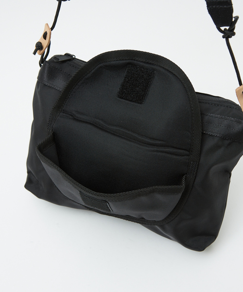 ABAHOUSE(アバハウス)の「【SANPAK/サンパック】WALK ABOUT SANPAK トリッパー/ショルダーバッグ/アウトドア/デイリー【WEB限定】(ショルダーバッグ・メンズ・ブラック/ネイビー/オレンジ/グリーン/ダークベージュ・フリー)」の19枚目の写真