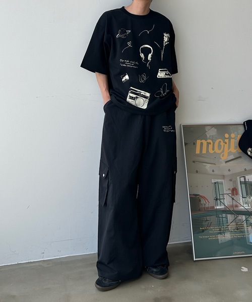 UNDERSTATEMENTs(アンダーステイトメント)の「【ユニセックス】ロゴ刺繍切替ナイロンカーゴパンツ(カーゴパンツ・メンズ・ブラック/ネイビー・SMALL/MEDIUM/LARGE)」の19枚目の写真