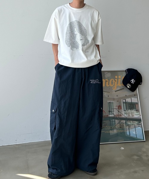 ユニセックス】ロゴ刺繍切替ナイロンカーゴパンツ（カーゴパンツ