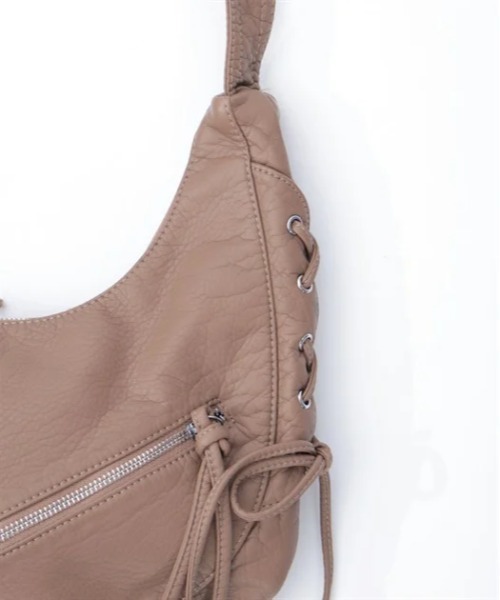 axes femme（アクシーズファム）の「サイドレースアップショルダー（ショルダーバッグ・レディース・ブラック/ブラウン・FREE）」の19枚目の写真