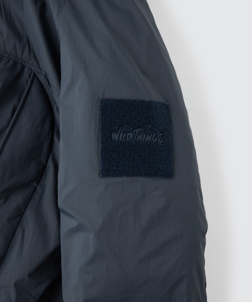 WILD THINGS（ワイルドシングス）の「モンスターパーカー│MONSTER PARKA（ダウンジャケット/コート・メンズ・カーキブラウン/ブラック/グレイッシュブルー・M/S/XL/L）」の7枚目の写真