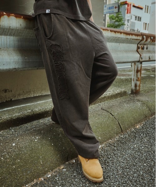 centimeter（センチメーター）の「Ruler powder sweat pants（スウェットパンツ・メンズ・グレー/ブラック・MEDIUM/X-LARGE/LARGE）」の2枚目の写真