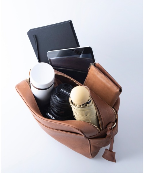 Hallelujah（ハレルヤ）の「ショルダーバッグ 4Way TIDY BOX ベジタブルタンニンレザー（ショルダーバッグ・レディース・ブラック/ピンクベージュ/グリーン/キャメル・FREE）」の9枚目の写真