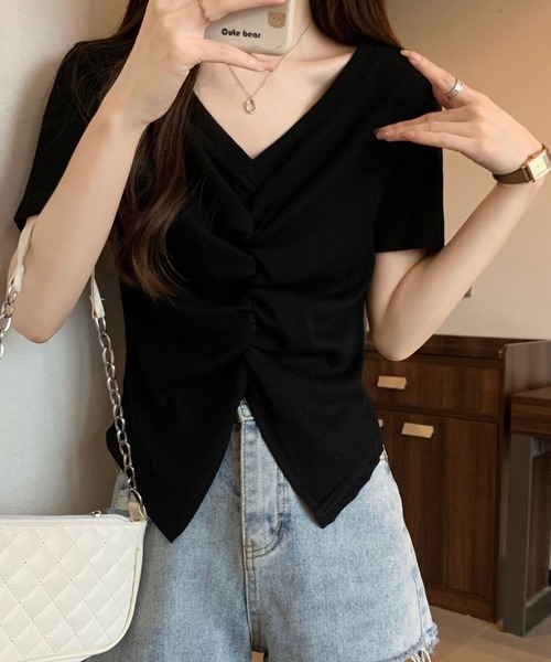 2ly2（トゥーリートゥー）の「くしゅっとギャザーで細見え◎フロント絞りTシャツ（Tシャツ/カットソー・レディース・ホワイト/ベージュ/ブラック・FREE）」の17枚目の写真