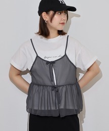 シフォンビスチェキャミ+天竺ロゴプリントTシャツアンサンブル