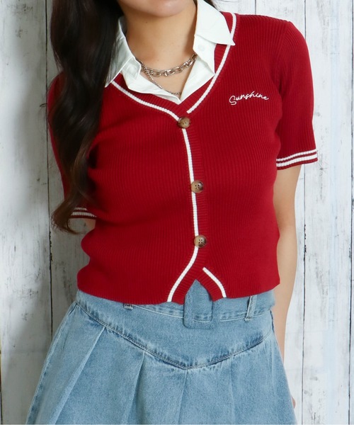 GORGE(ゴージ)の「《シャツ襟×カーディガン風》レディース クロップドトップス レイヤード風 春夏秋(Tシャツ/カットソー・レディース・ベージュ/ネイビー/グレー/ボルドー・F)」の4枚目の写真