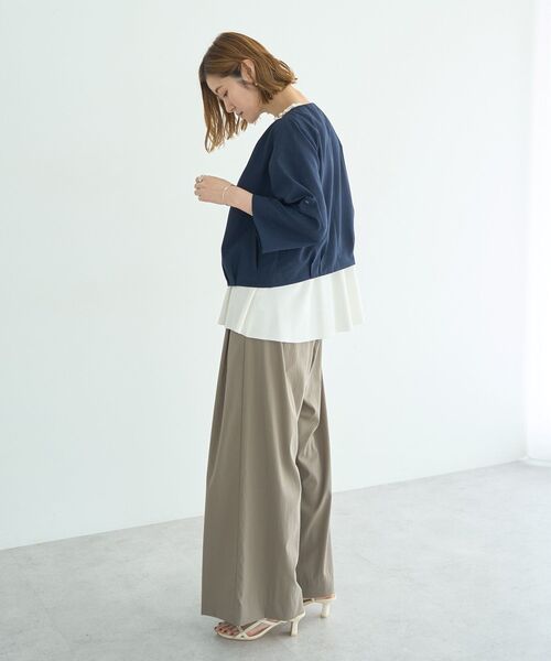 YECCA VECCA（イェッカヴェッカ）の「ノーカラータックブルゾン（ブルゾン・レディース・ネイビー/グレイッシュベージュ・FREE）」の20枚目の写真