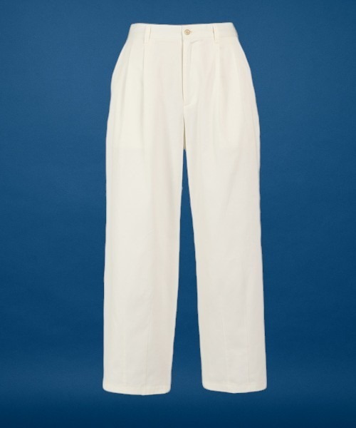 unrelaxing(アンリラクシング)の「ワイドバルーンタックチノパンツ(チノパンツ・メンズ・オフホワイト・マルチサイズ)」の1枚目の写真