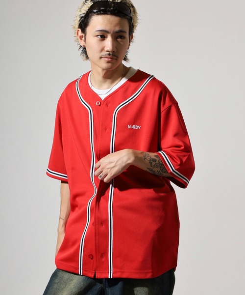NERDY（ノルディ）の「ベースボール 半袖 トラック トップ（Tシャツ/カットソー・メンズ・ホワイト/レッド/ブラック・SS/L/M/S）」の18枚目の写真