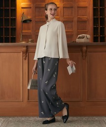 BONLECILL noir（ボンルシールノワール）の「【BONLECILL noir】小花総刺繍イージースラックス（スラックス・レディース）」