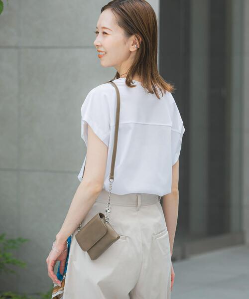 URBAN RESEARCH ROSSO WOMEN(アーバンリサーチ ロッソ)の「YENN CHAIN BELT POUCH(ショルダーバッグ・レディース・カーキ/ブラック・FREE)」の4枚目の写真