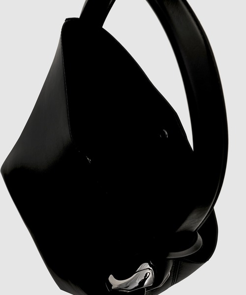 JW Anderson（ジェイダブリューアンダーソン）の「バッグ（ショルダーバッグ・レディース・その他・ONE SIZE）」の6枚目の写真