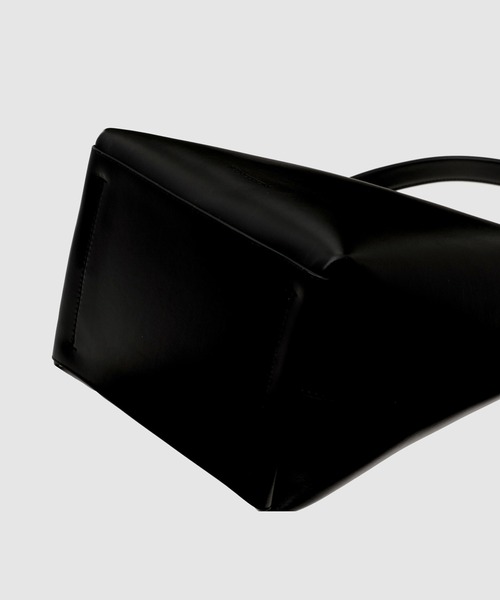 JW Anderson（ジェイダブリューアンダーソン）の「バッグ（ショルダーバッグ・レディース・その他・ONE SIZE）」の7枚目の写真