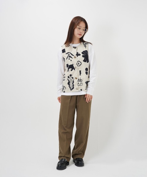 Common Noun(コモン ナウン)の「“CAT”&“DOG” Kana Akiyama コーデュロイベスト(ベスト・レディース・マルチ・M/L)」の12枚目の写真