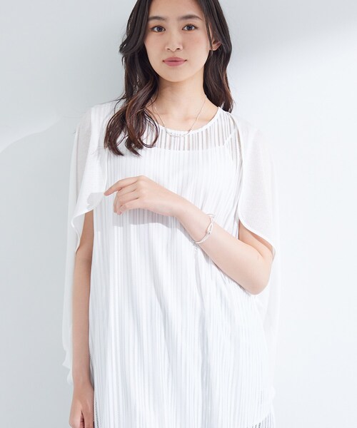 INDIVI(インディヴィ)の「【軽く羽織れる】ボレロカーディガン(カーディガン/ボレロ・レディース・ライトブルー/ブラウン系/ブラック/イエロー系その他/ホワイト・05/38/13/15 )」の7枚目の写真