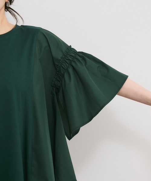 le cercle ADAM ET ROPE'（ルセルクルアダムエロペ）の「ボリュームスリーブドッキングプルオーバー（Tシャツ/カットソー・レディース・ブラック/ホワイト/モスグリーン・FREE）」の17枚目の写真