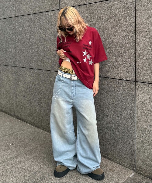 sedacle(セダクル)の「箔スタープリントTEE(Tシャツ/カットソー・レディース・レッド/オフホワイト/ネイビー/カーキ・SMALL/MEDIUM/LARGE)」の12枚目の写真