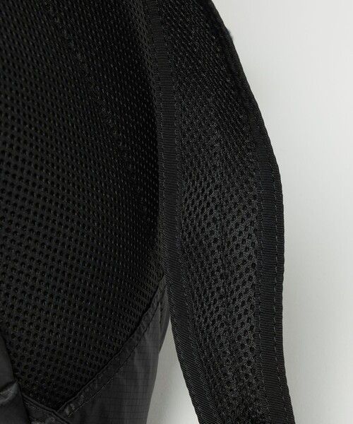 BRIEFING(ブリーフィング)の「【別注】<BRIEFING>SOLID LIGHT BACK PACK/リュック(バックパック/リュック・メンズ・ブラック・FREE)」の7枚目の写真