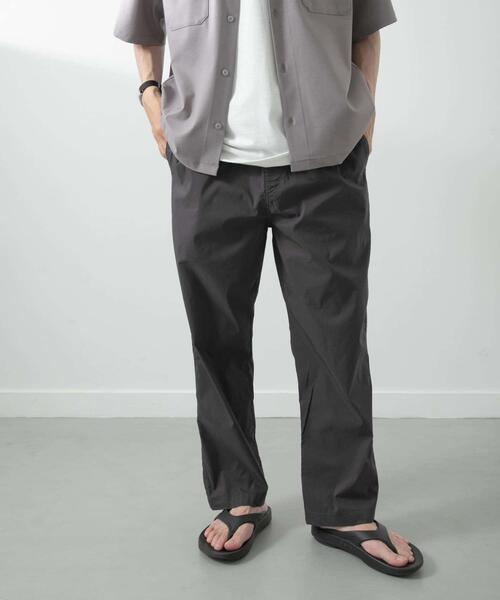 ITEMS URBANRESEARCH(アイテムズ アーバンリサーチ)の「接触冷感タイプライターイージーパンツ(その他パンツ・メンズ・ベージュ/グレー/ブラック・LARGE/MEDIUM)」の3枚目の写真