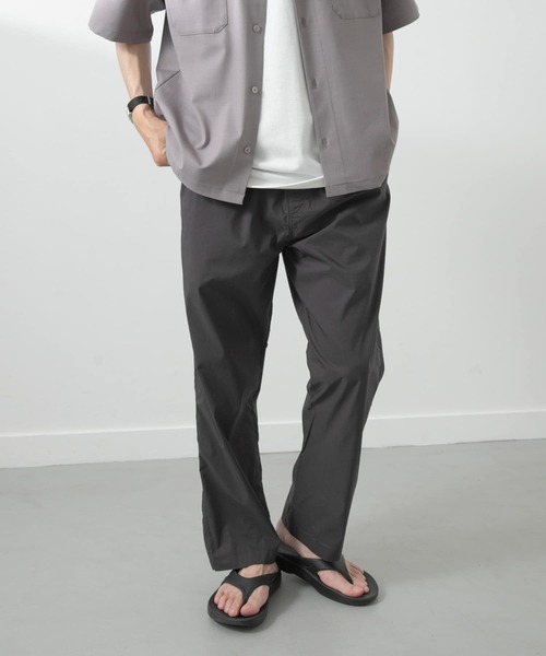 ITEMS URBANRESEARCH(アイテムズ アーバンリサーチ)の「接触冷感タイプライターイージーパンツ(その他パンツ・メンズ・ベージュ/グレー/ブラック・LARGE/MEDIUM)」の5枚目の写真