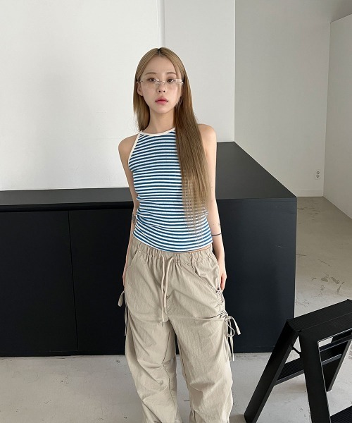 4INT.(フォイント)の「ボーダー パンチング クロップド キャミソール(Tシャツ/カットソー・レディース・ブラック/グレー/ブルー・FREE)」の10枚目の写真
