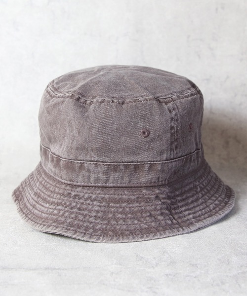 newhattan（ニューハッタン）の「NEWHATTAN Pigment Bucket Hat（ハット・メンズ・ブラウン/ネイビー/カーキ/ベージュ系その他/チャコール/グレー/オリーブ/ブラック/バーガンディー/ゴールド/ロイヤルブルー/オレンジ・FREE）」の5枚目の写真