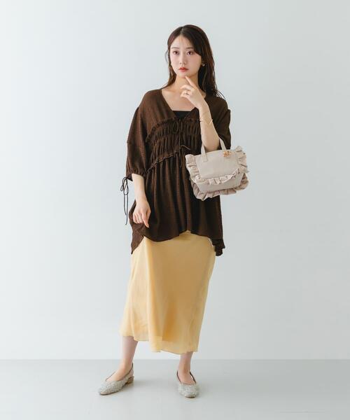 RODE SKO(ロデスコ)の「スターチャームフリルミニトートバッグ(ハンドバッグ・レディース・アイボリー/モカ/ブラック・ONE)」の11枚目の写真