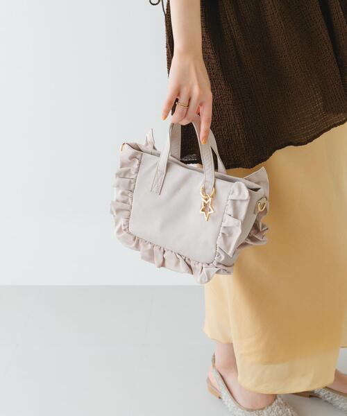 RODE SKO(ロデスコ)の「スターチャームフリルミニトートバッグ(ハンドバッグ・レディース・アイボリー/モカ/ブラック・ONE)」の19枚目の写真