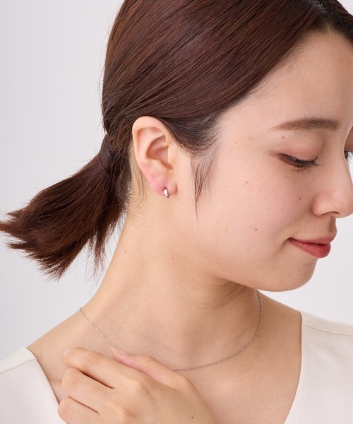 CALIN STANDARD(カリンスタンダード)の「◆金属アレルギー対応◆◆made in japan◆【純金厚メッキ】 ダブルライン 極小ミニマル ループフィットイヤリング(イヤリング・レディース・シルバー/ゴールド/ピンクゴールド・FREE)」の11枚目の写真