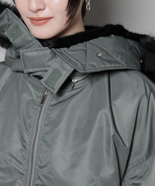 upperhights(アッパーハイツ)の「upper hights/THE U-2 HOODIE ARMY(MA-1・レディース・カーキ・1)」の17枚目の写真