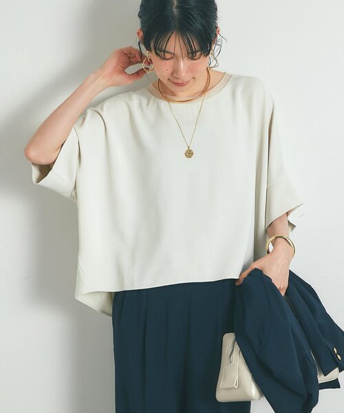 un dix cors（アンディコール）の「《接触冷感・速乾・セットアップ可》ハイストレッチカルゼワッシャーコクーンブラウス（シャツ/ブラウス・レディース・ホワイト/モカ/ネイビー・FREE）」の2枚目の写真