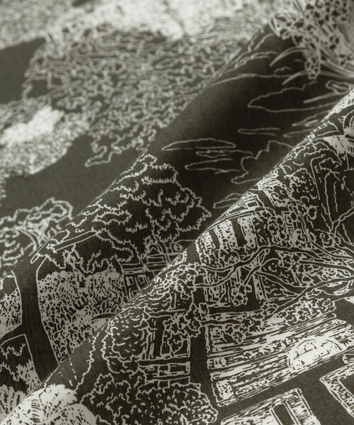 AIGLE（エーグル）の「【国立自然史博物館】 ストール（ストール/ショール・レディース・モスグリーン/ホワイト・FREE）」の6枚目の写真