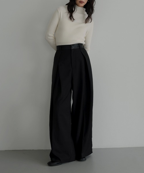 hellam(へラム)の「ウエストレザータックパンツ(スラックス・レディース・ブラック/ベージュ/ブラウン/カーキ/チャコール・FREE)」の11枚目の写真