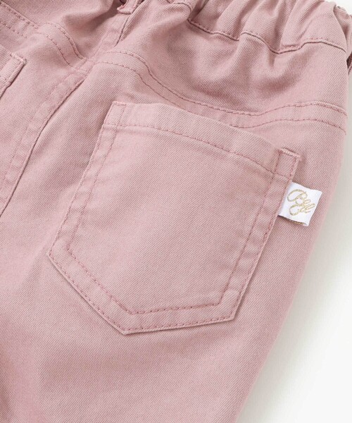 BeBe Petits Pois Vert（ベベプチポワヴェール）の「【店舗限定】花パッチワークカラーデニムロングパンツ（デニムパンツ・キッズ・ピンク/ネイビー・150cm/130cm/140cm/100cm/120cm/110cm）」の16枚目の写真