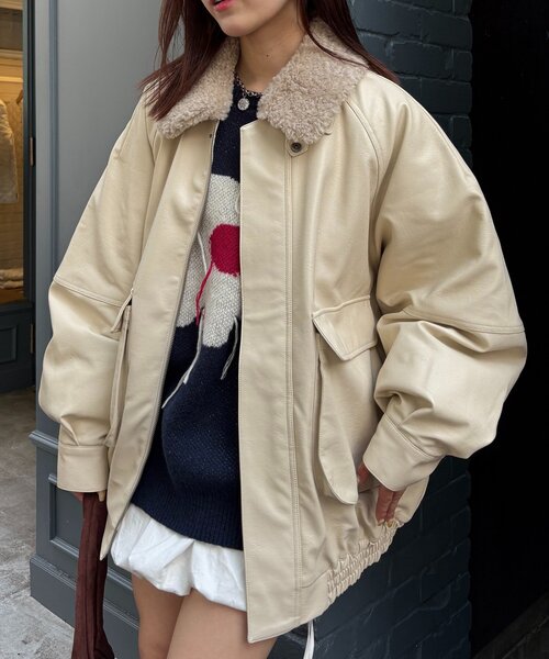 w closet（ダブルクローゼット）の「ボア付きフェイクレザージャケット（ブルゾン・レディース・ブラウン/ブラック/アイボリー・MEDIUM/LARGE）」の8枚目の写真