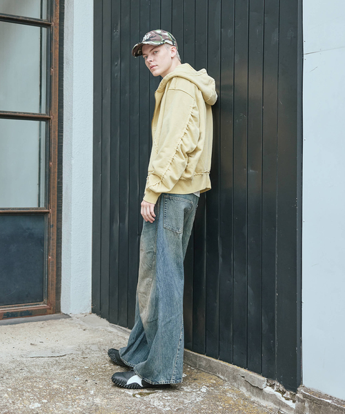JOURNAL STANDARD(ジャーナルスタンダード)の「ラウンド スリーブ アシッド ジップ パーカー(パーカー・メンズ・マスタード/ブラウン系その他/サックスブルー/ブラック系その他/グレー・MEDIUM/LARGE)」の7枚目の写真