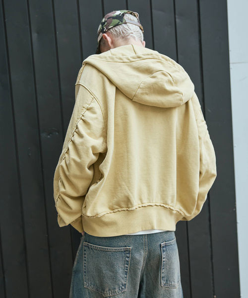 JOURNAL STANDARD(ジャーナルスタンダード)の「ラウンド スリーブ アシッド ジップ パーカー(パーカー・メンズ・マスタード/ブラウン系その他/サックスブルー/ブラック系その他/グレー・MEDIUM/LARGE)」の14枚目の写真