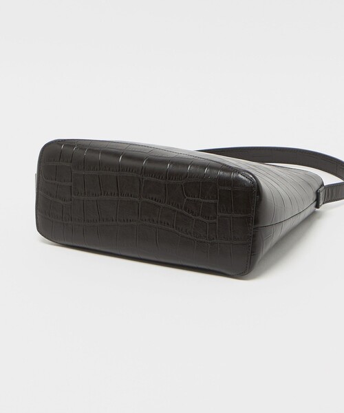 OSOI(オソイ)の「<OSOI>EGG MINI STMP バッグ(ショルダーバッグ・レディース・ダークブラウン・FREE)」の12枚目の写真