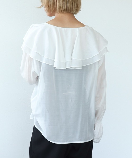 Three Four Time（ｽﾘｰﾌｫｰﾀｲﾑ）の「シアーフリルカラーブラウス（シャツ/ブラウス・レディース・ベージュ/オフホワイト・FREE）」の21枚目の写真