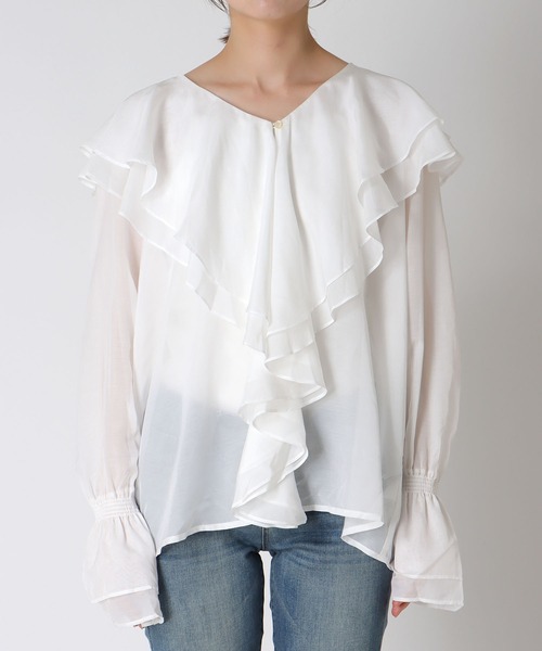 Three Four Time（ｽﾘｰﾌｫｰﾀｲﾑ）の「シアーフリルカラーブラウス（シャツ/ブラウス・レディース・ベージュ/オフホワイト・FREE）」の8枚目の写真