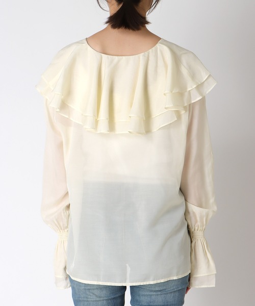 Three Four Time（ｽﾘｰﾌｫｰﾀｲﾑ）の「シアーフリルカラーブラウス（シャツ/ブラウス・レディース・ベージュ/オフホワイト・FREE）」の11枚目の写真