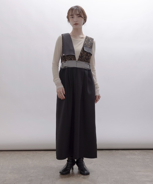 Eimee Law（エイミーロウ）の「4TEXダブルベルトジャンスカ（ジャンパースカート・レディース・ブラック/チャコールグレー・FREE）」の3枚目の写真